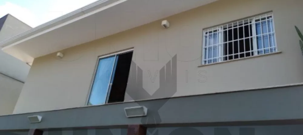 Casa, 3 quartos, 185 m² - Foto 2