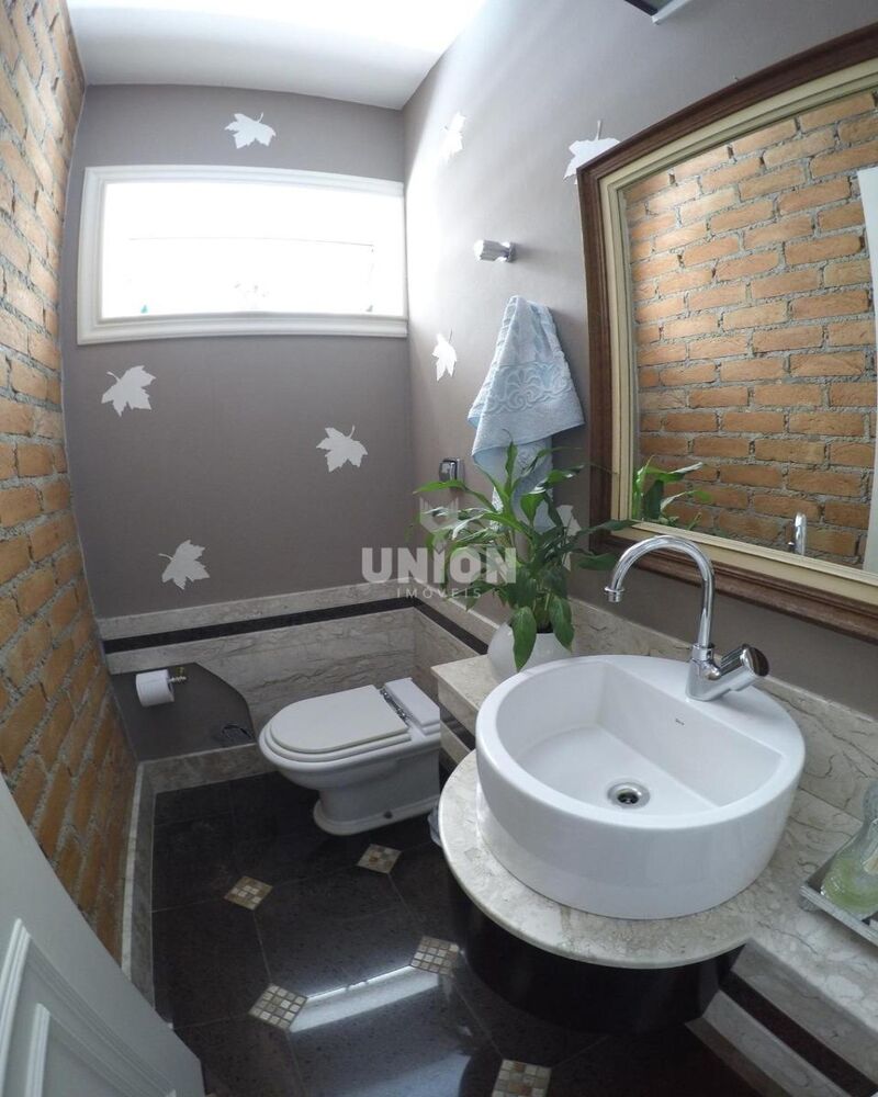 Casa à venda com 4 quartos, 1266m² - Foto 7