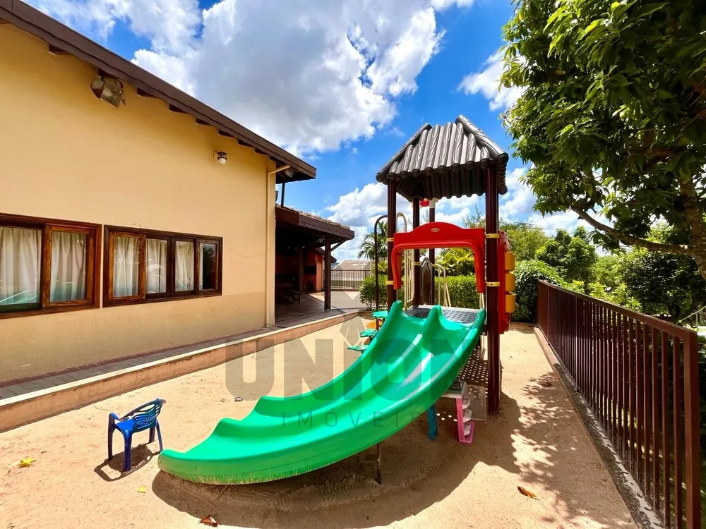 Casa, 3 quartos, 250 m² - Foto 16