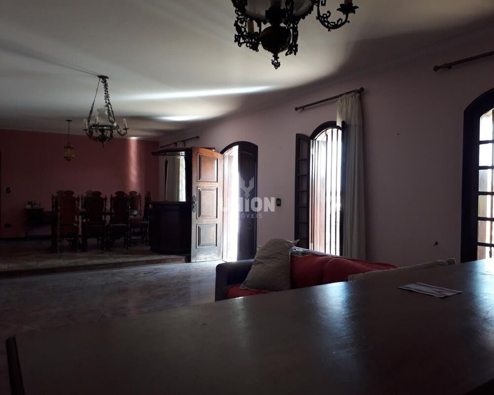 Prédio Inteiro, 300 m² - Foto 1
