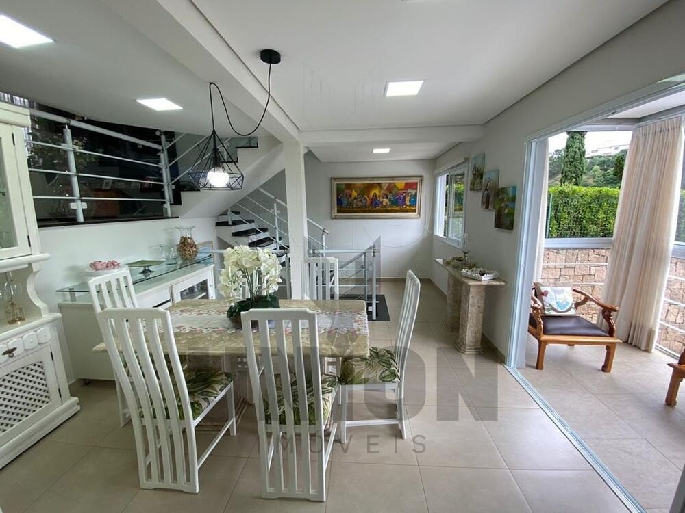 Casa, 3 quartos, 277 m² - Foto 11