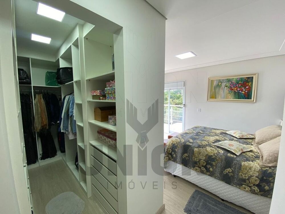 Casa, 3 quartos, 277 m² - Foto 4