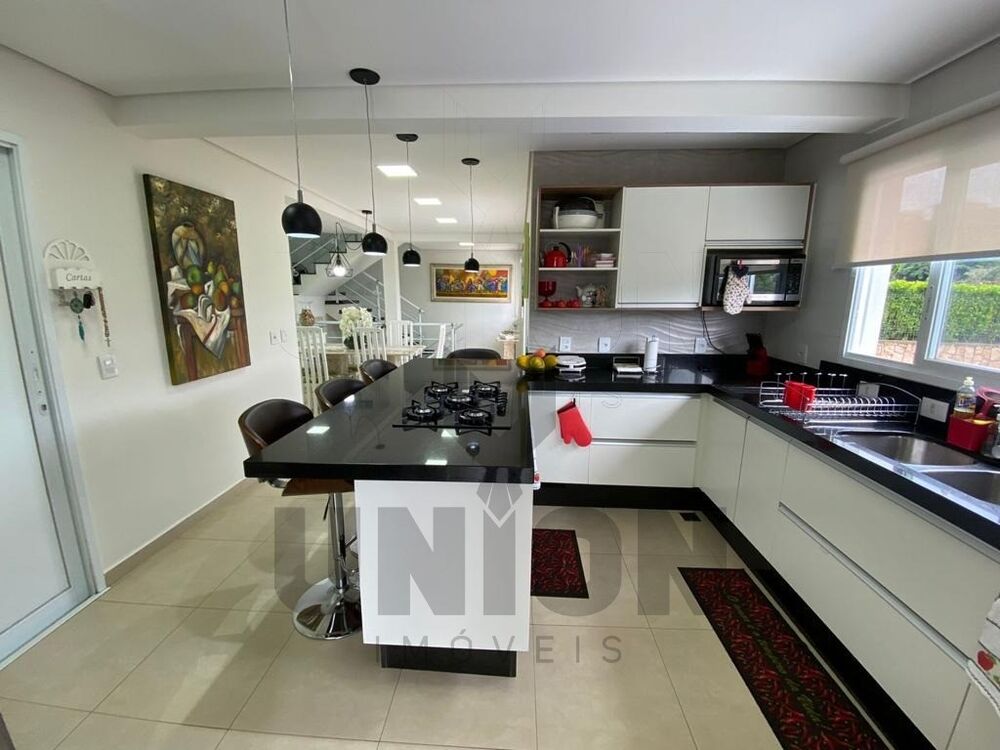 Casa, 3 quartos, 277 m² - Foto 7