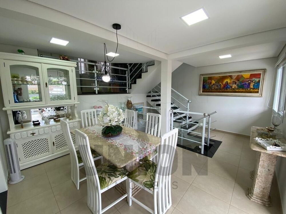 Casa, 3 quartos, 277 m² - Foto 5