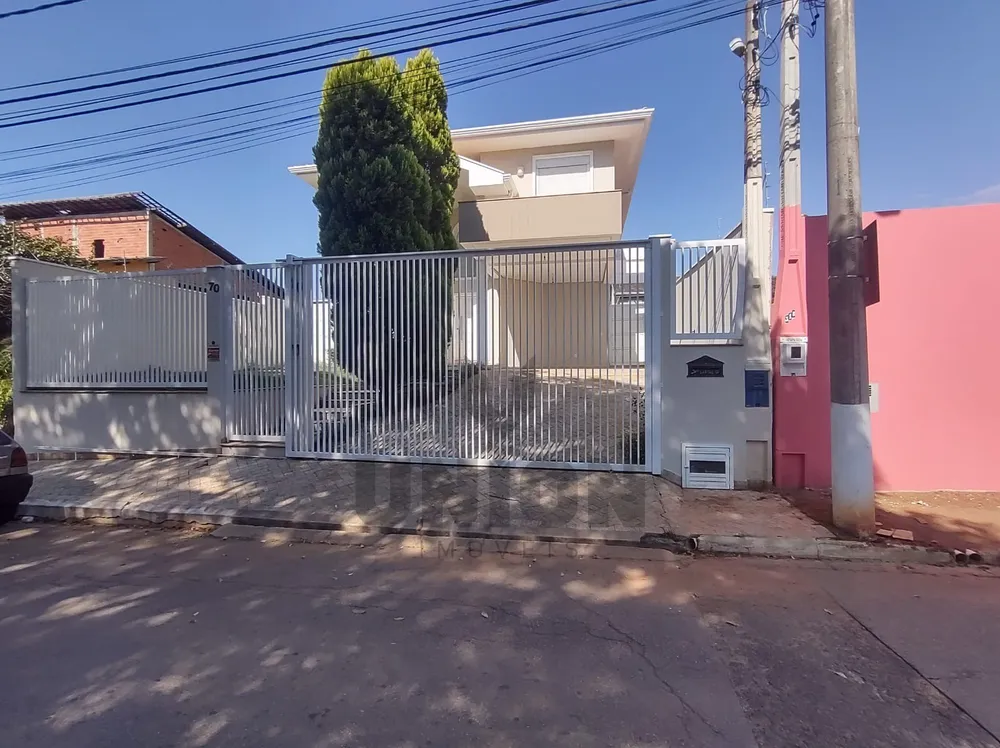 Casa, 3 quartos, 316 m² - Foto 2