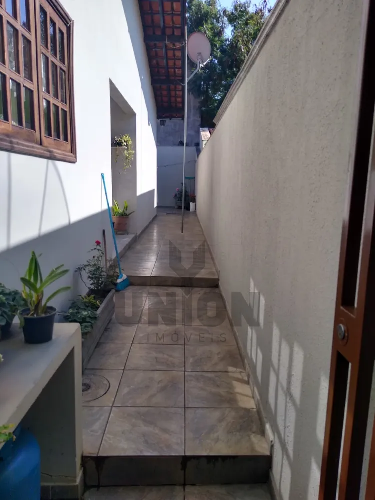 Casa, 3 quartos, 200 m² - Foto 14
