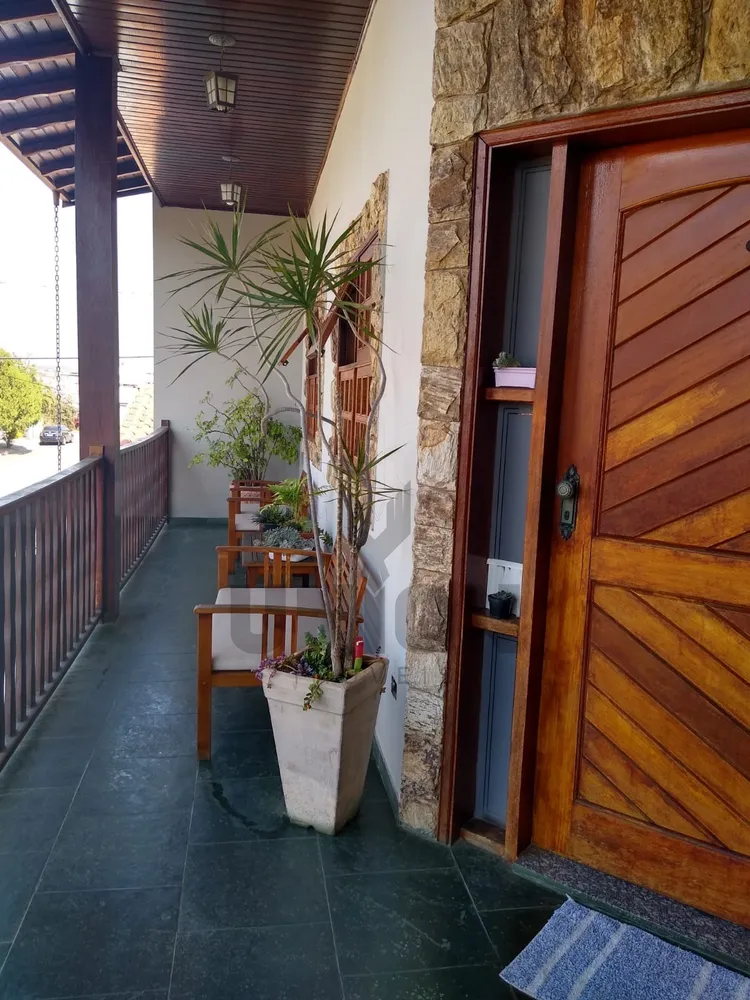 Casa, 3 quartos, 200 m² - Foto 2