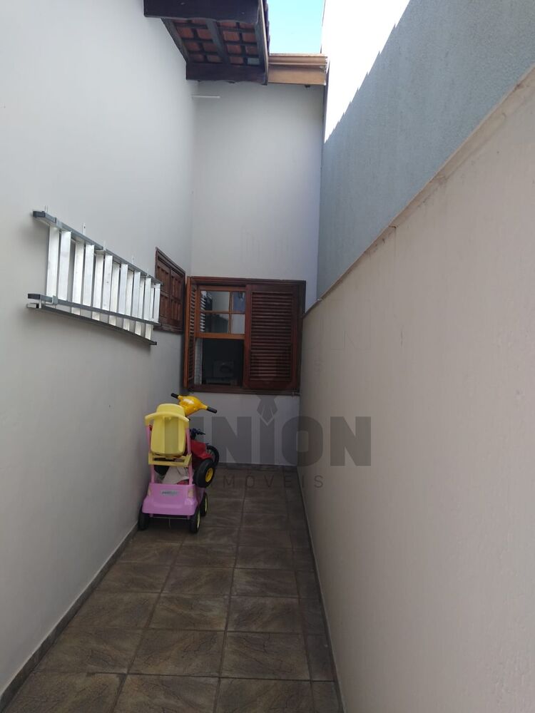 Casa, 3 quartos, 200 m² - Foto 4