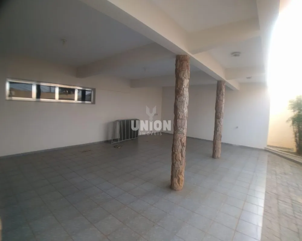 Casa, 4 quartos, 400 m² - Foto 19