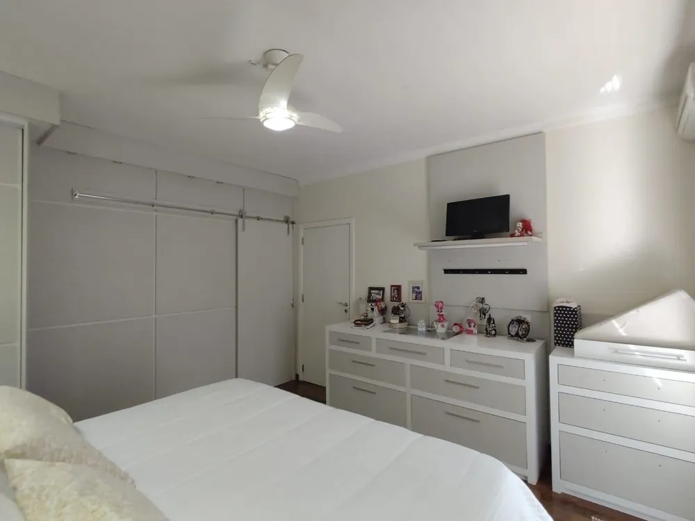 Casa, 4 quartos, 350 m² - Foto 1