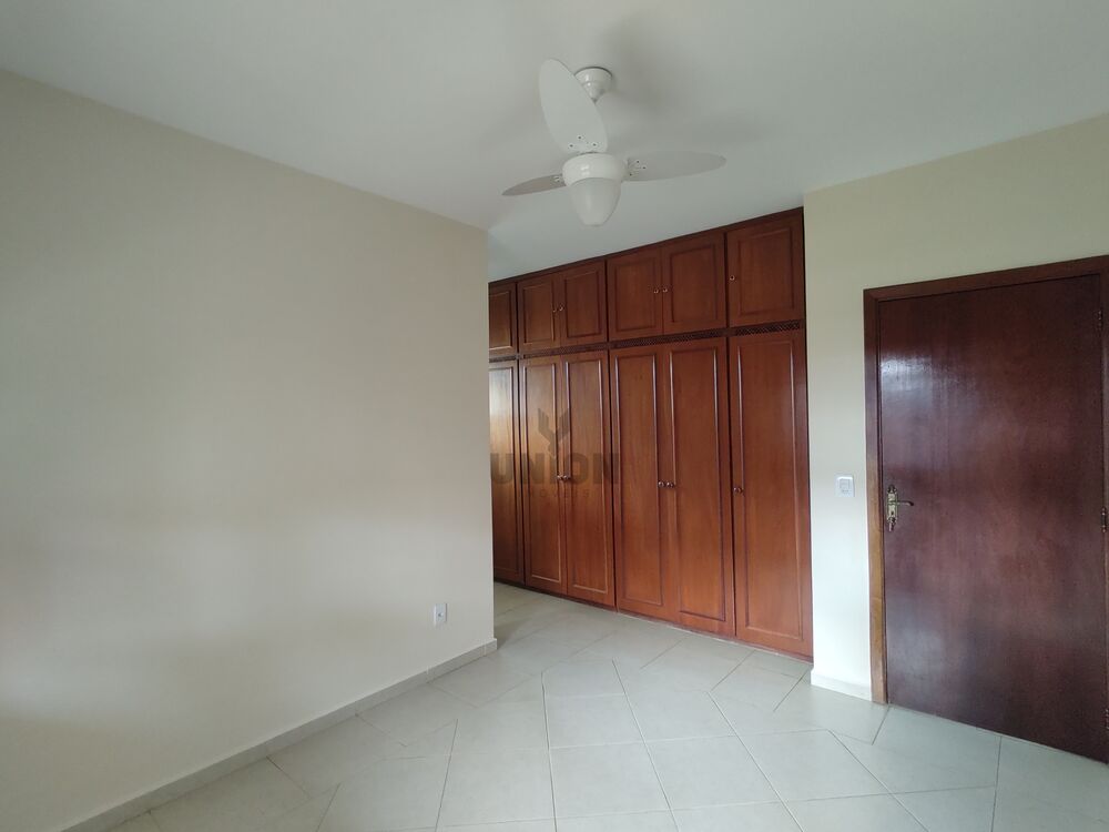 Casa, 3 quartos, 800 m² - Foto 3