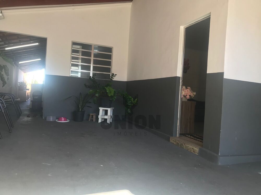 Casa à venda com 3 quartos - Foto 8