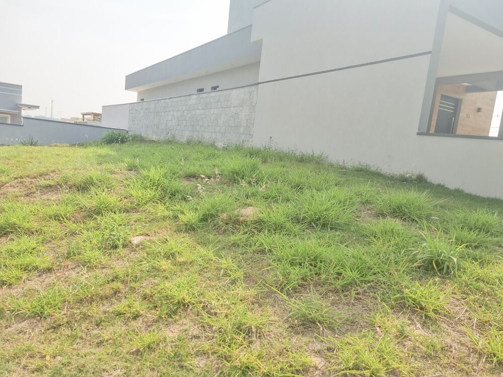 Terreno à venda com 3 quartos, 300m² - Foto 5