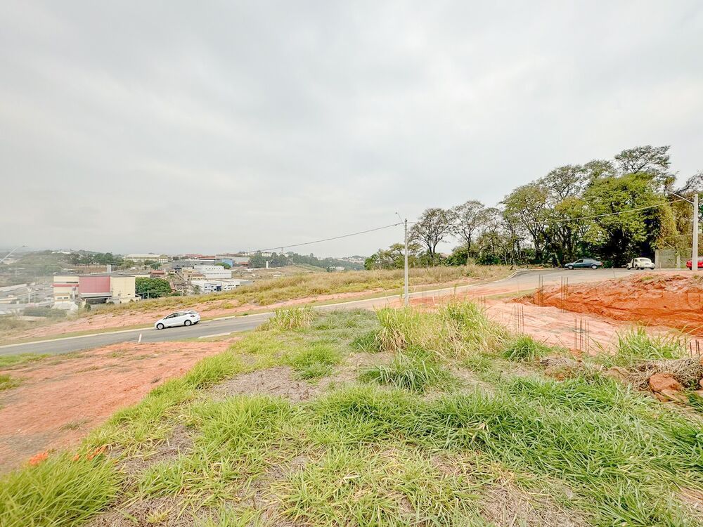 Loteamento e Condomínio, 348 m² - Foto 1