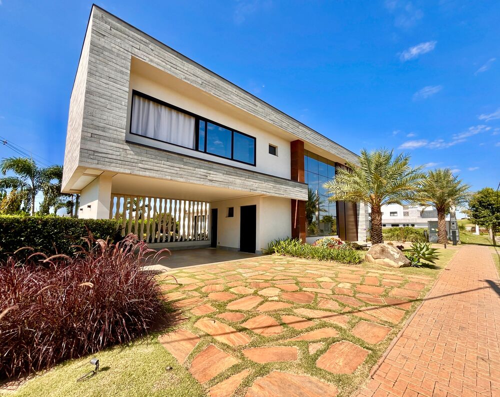 Casa, 4 quartos, 868 m² - Foto 1