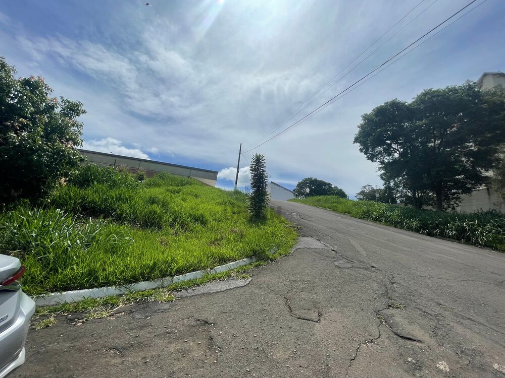 Loteamento e Condomínio, 360 m² - Foto 2