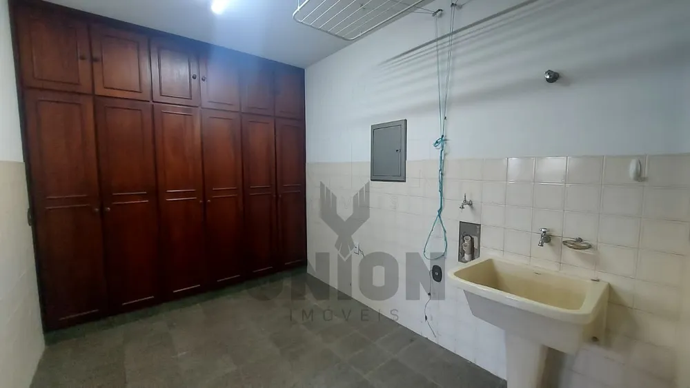Casa, 3 quartos, 251 m² - Foto 7