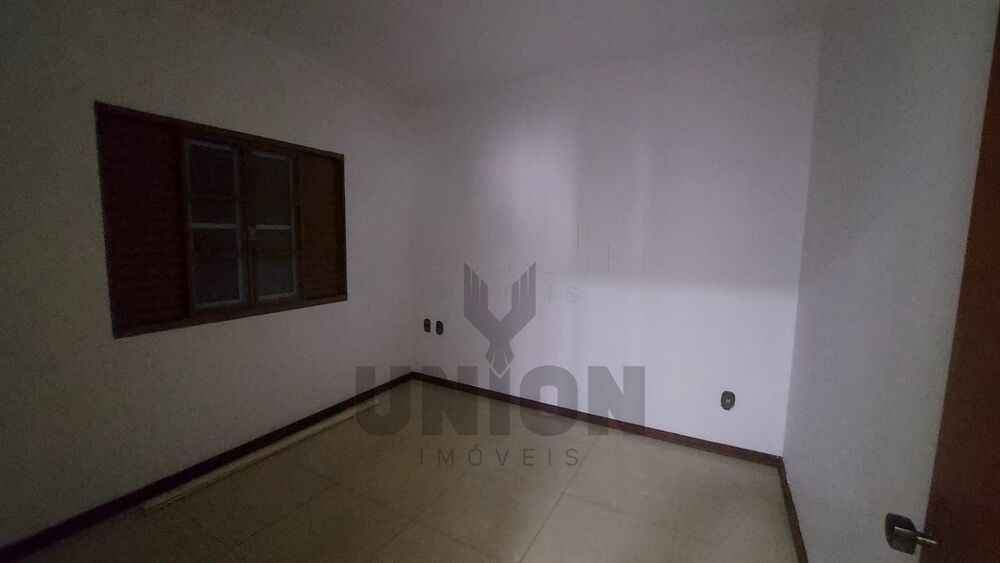 Casa, 3 quartos, 251 m² - Foto 7