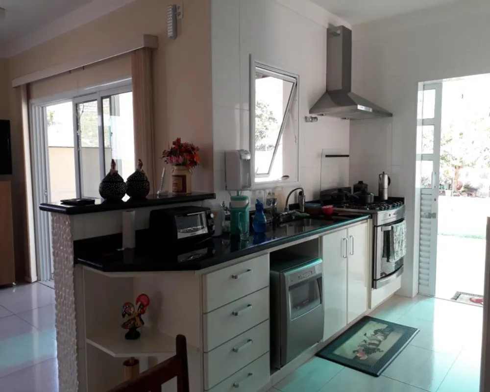 Casa, 3 quartos, 253 m² - Foto 7