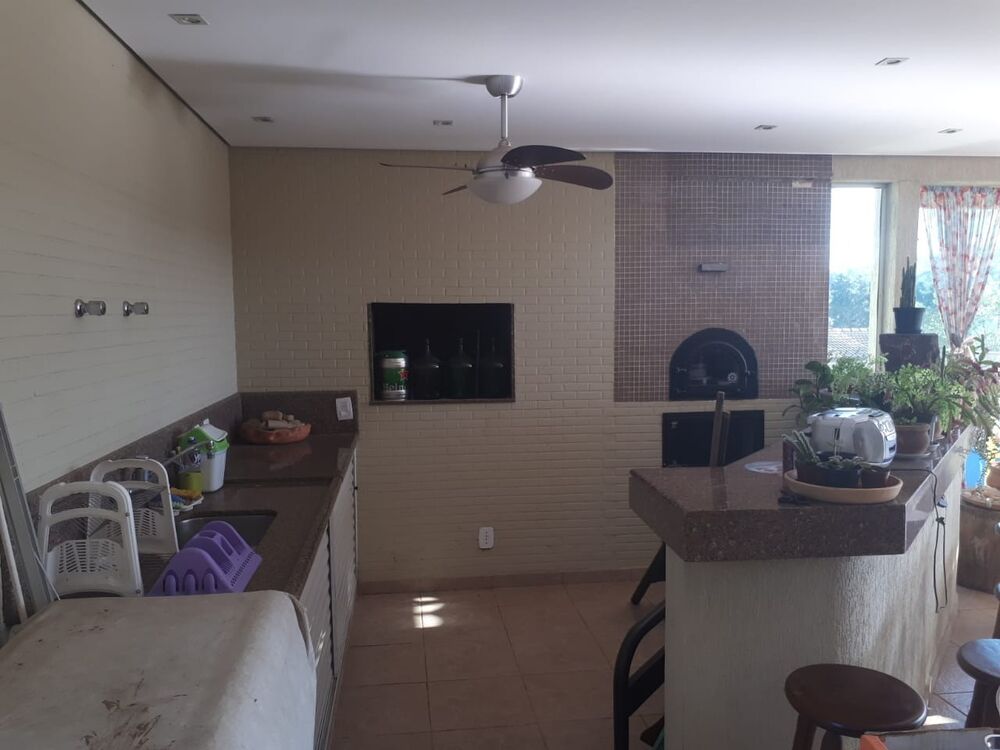 Casa, 4 quartos, 334 m² - Foto 3