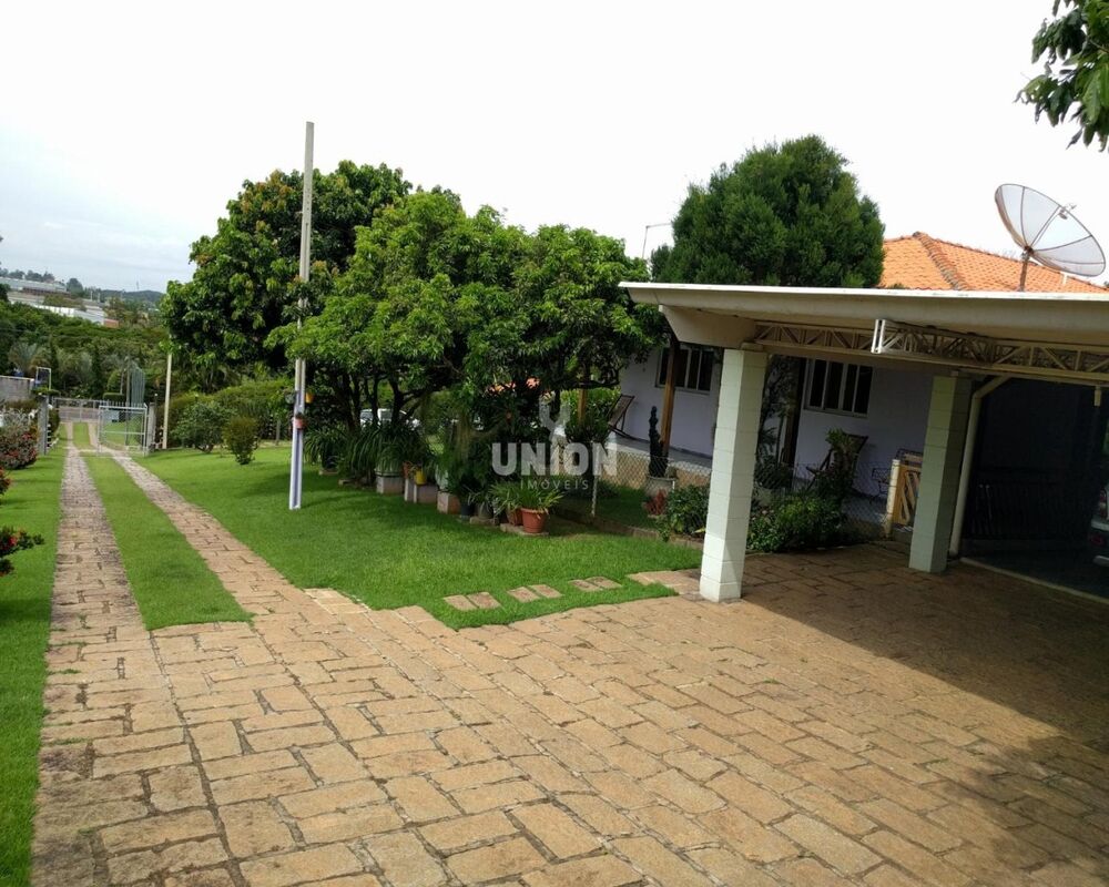 Chácara à venda com 3 quartos, 5090m² - Foto 2