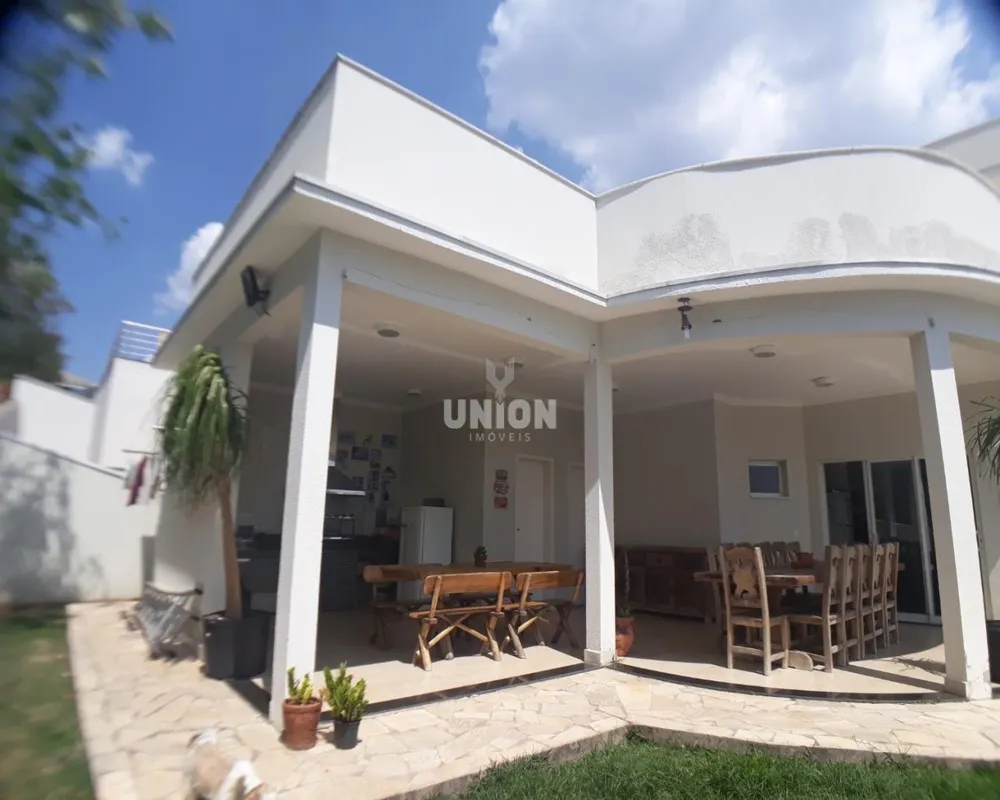Casa, 4 quartos, 330 m² - Foto 10