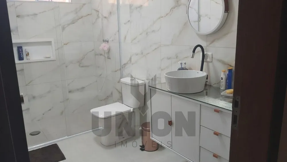 Casa, 3 quartos, 300 m² - Foto 17
