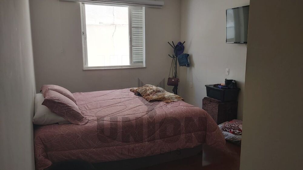 Casa à venda com 3 quartos, 300m² - Foto 13