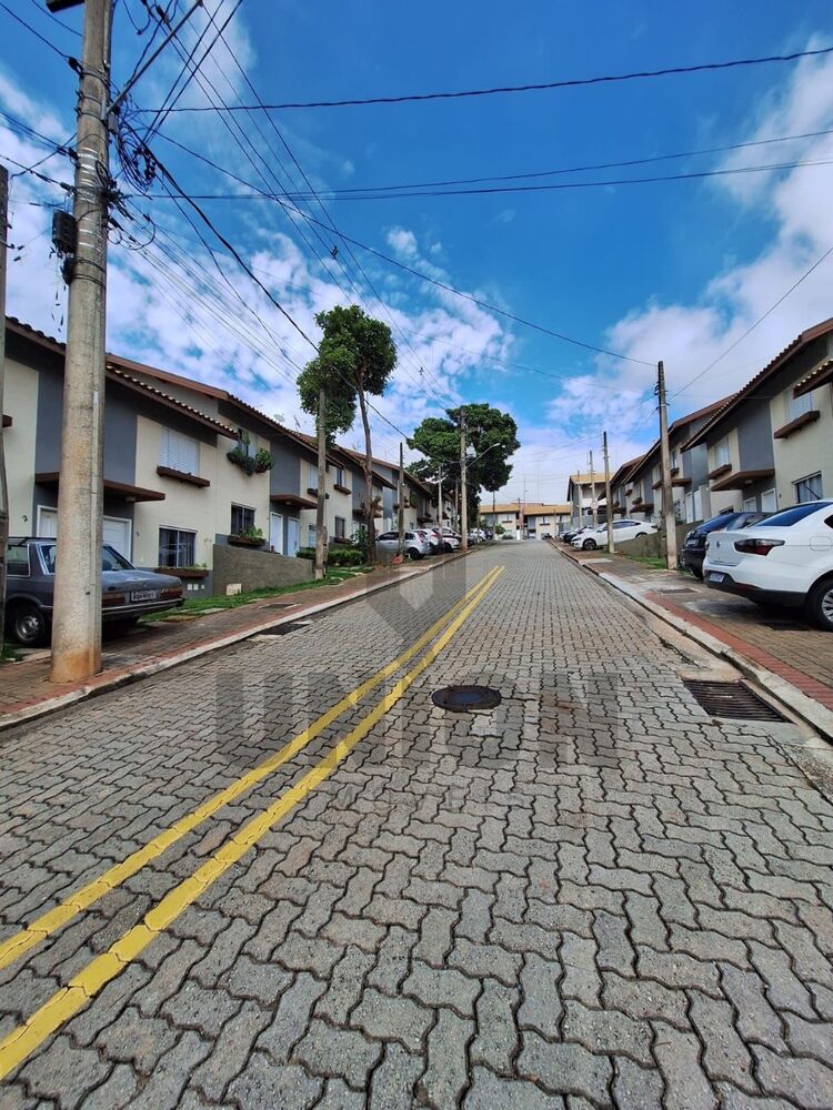 Casa, 2 quartos, 74 m² - Foto 1