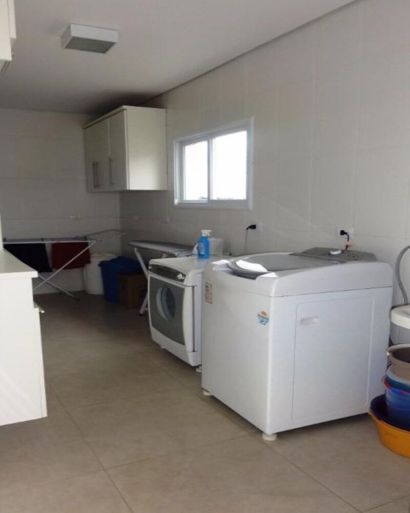 Casa à venda com 3 quartos, 450m² - Foto 15