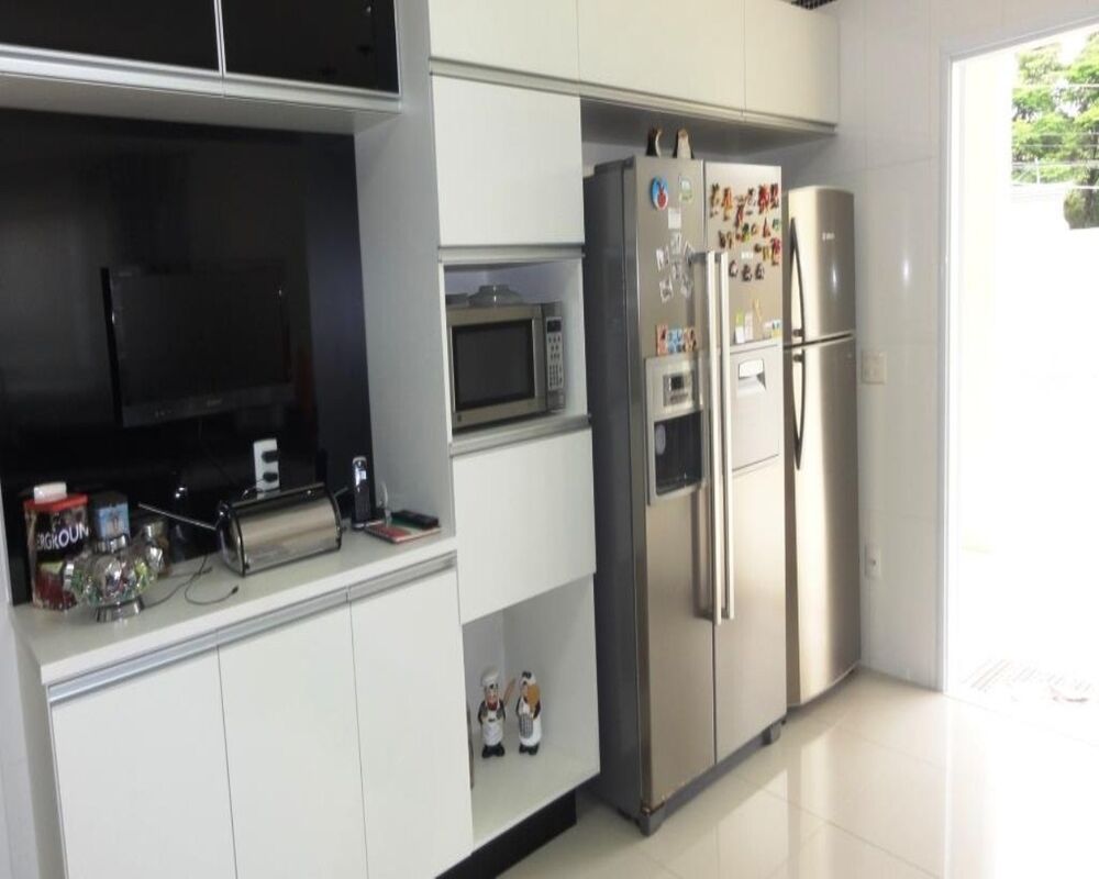 Casa à venda com 3 quartos, 450m² - Foto 8