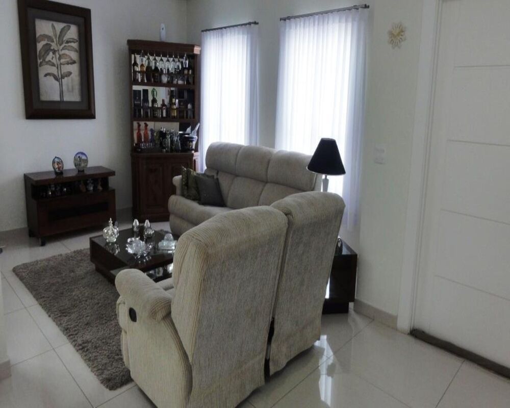 Casa à venda com 3 quartos, 450m² - Foto 4