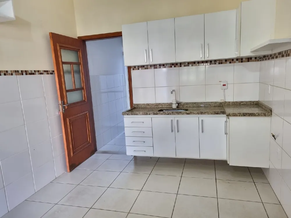 Casa, 3 quartos, 250 m² - Foto 3