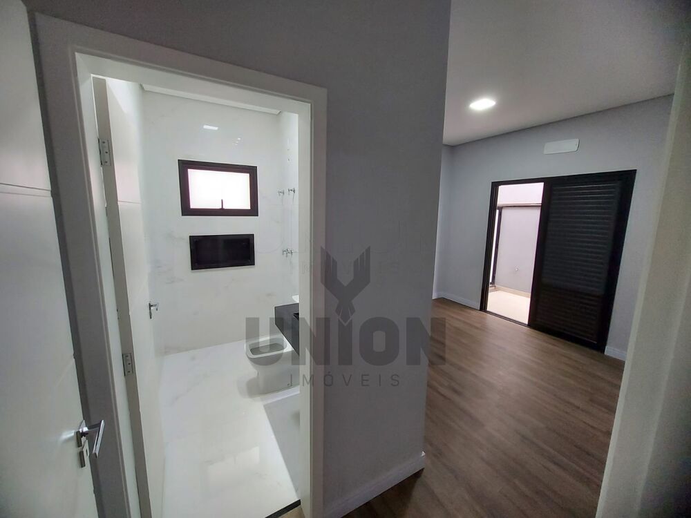 Casa à venda com 3 quartos, 360m² - Foto 3