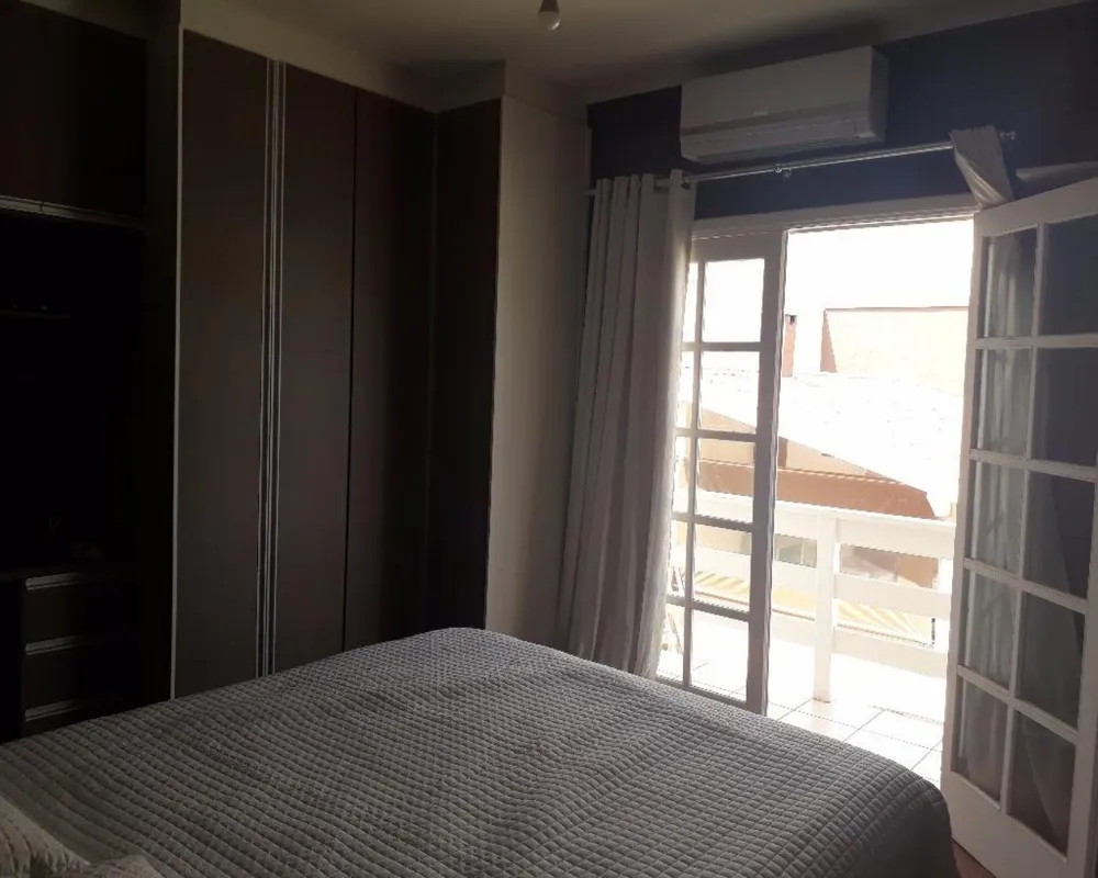 Casa, 3 quartos, 195 m² - Foto 4