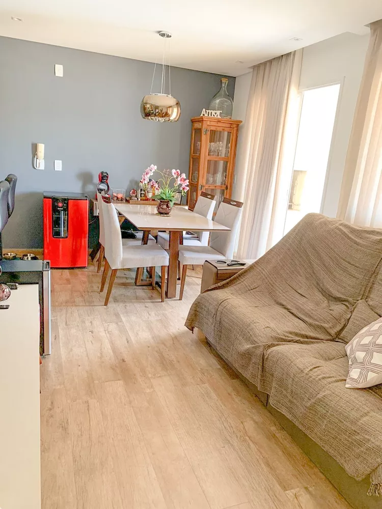 Apartamento à venda com 3 quartos, 73m² - Foto 1