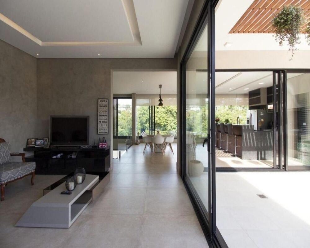 Casa, 4 quartos, 334 m² - Foto 1