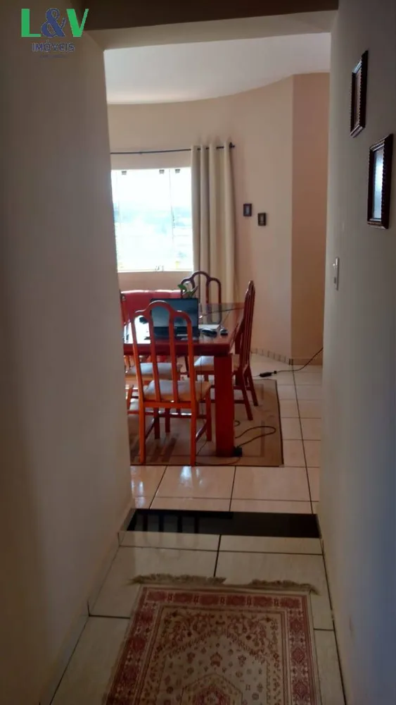 Casa, 3 quartos, 214 m² - Foto 9