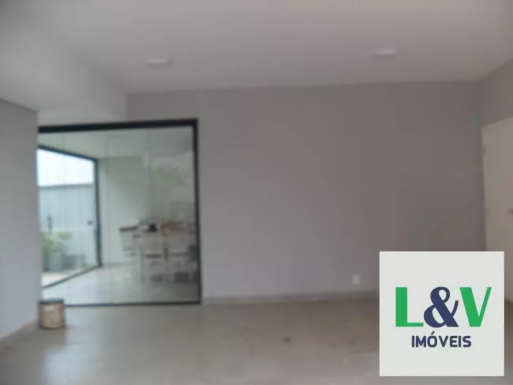 Casa de Condomínio à venda com 3 quartos, 261m² - Foto 3