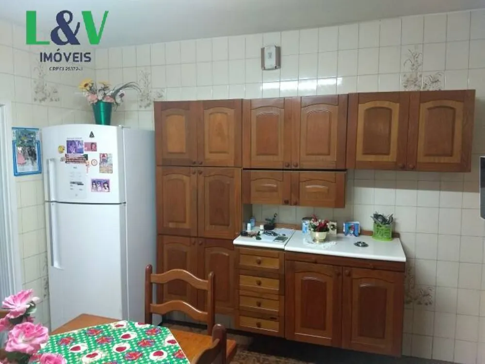 Casa, 2 quartos, 200 m² - Foto 2