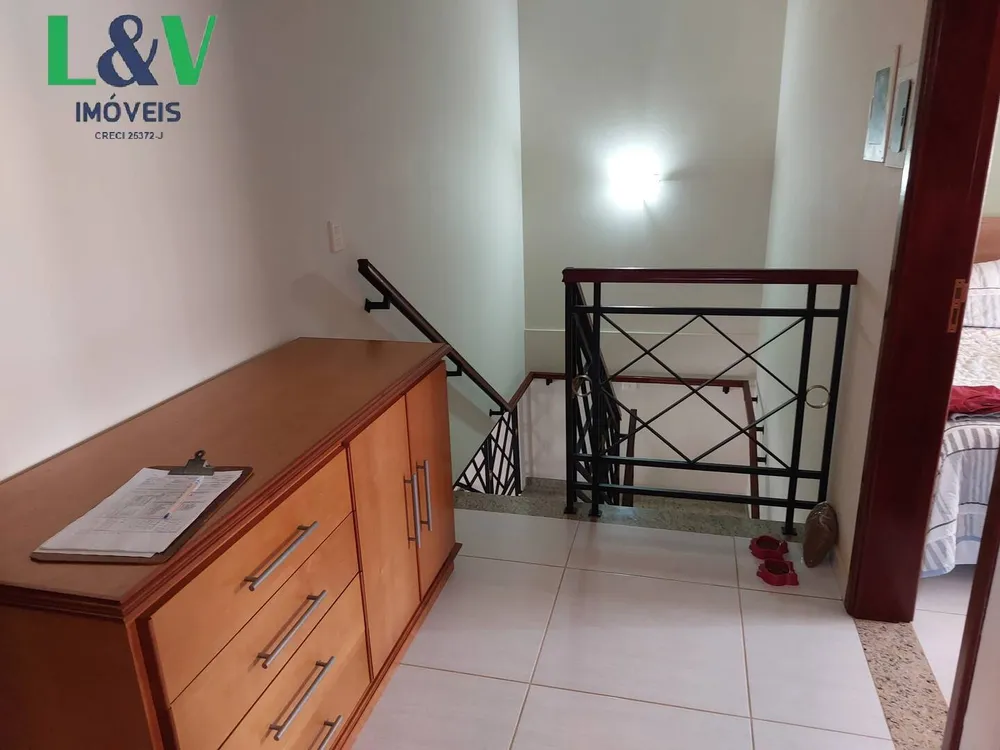 Casa, 3 quartos, 232 m² - Foto 11