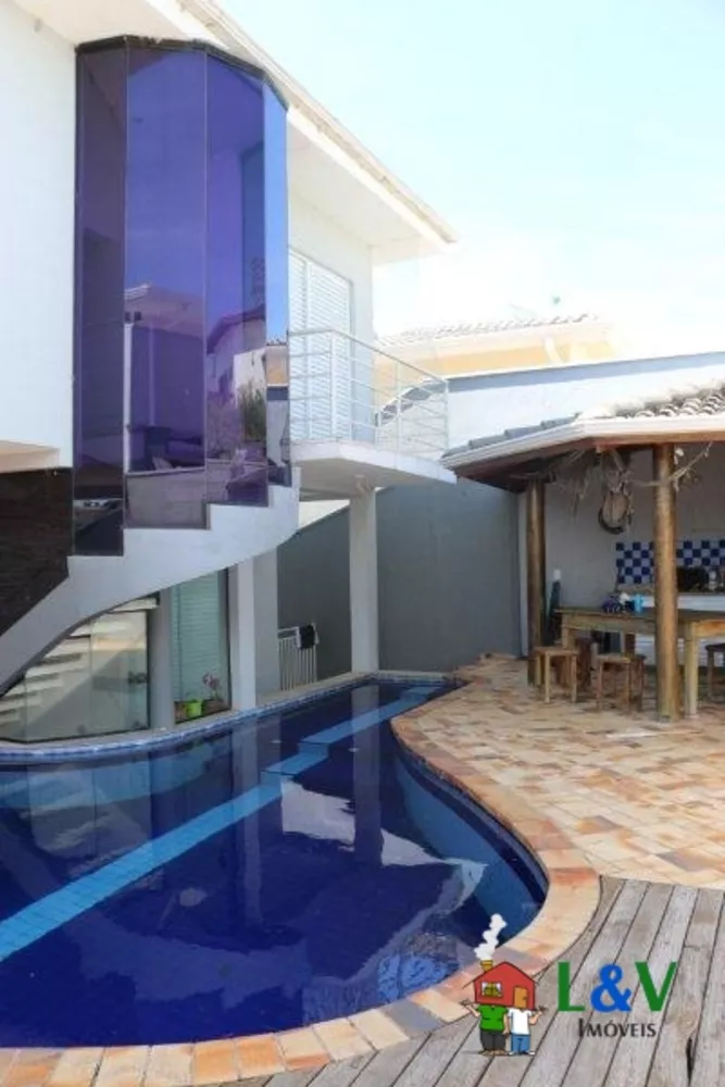 Casa de Condomínio à venda com 4 quartos, 310m² - Foto 4