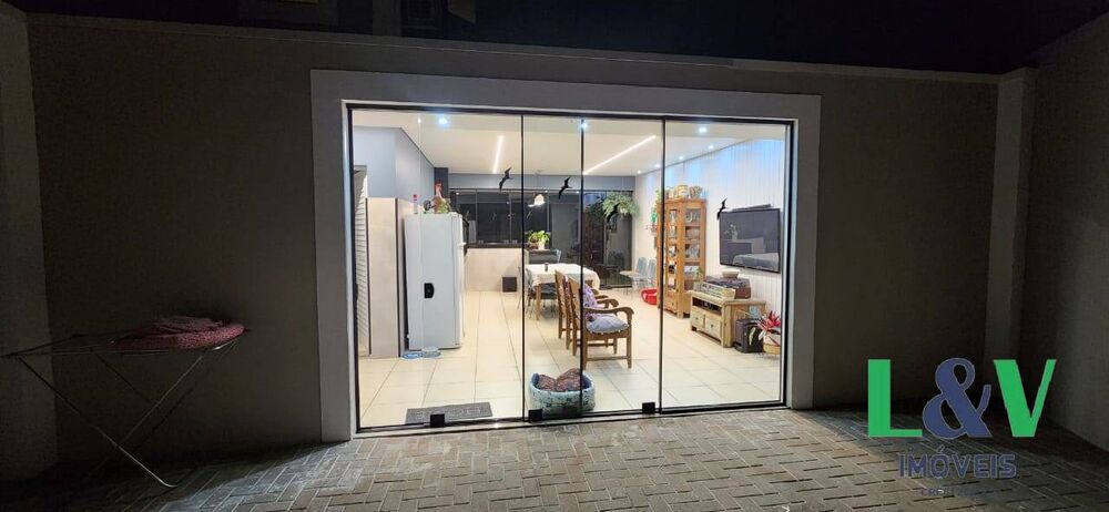Casa de Condomínio à venda com 4 quartos, 315m² - Foto 7