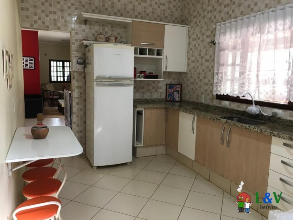 Sítio à venda com 5 quartos, 300m² - Foto 8