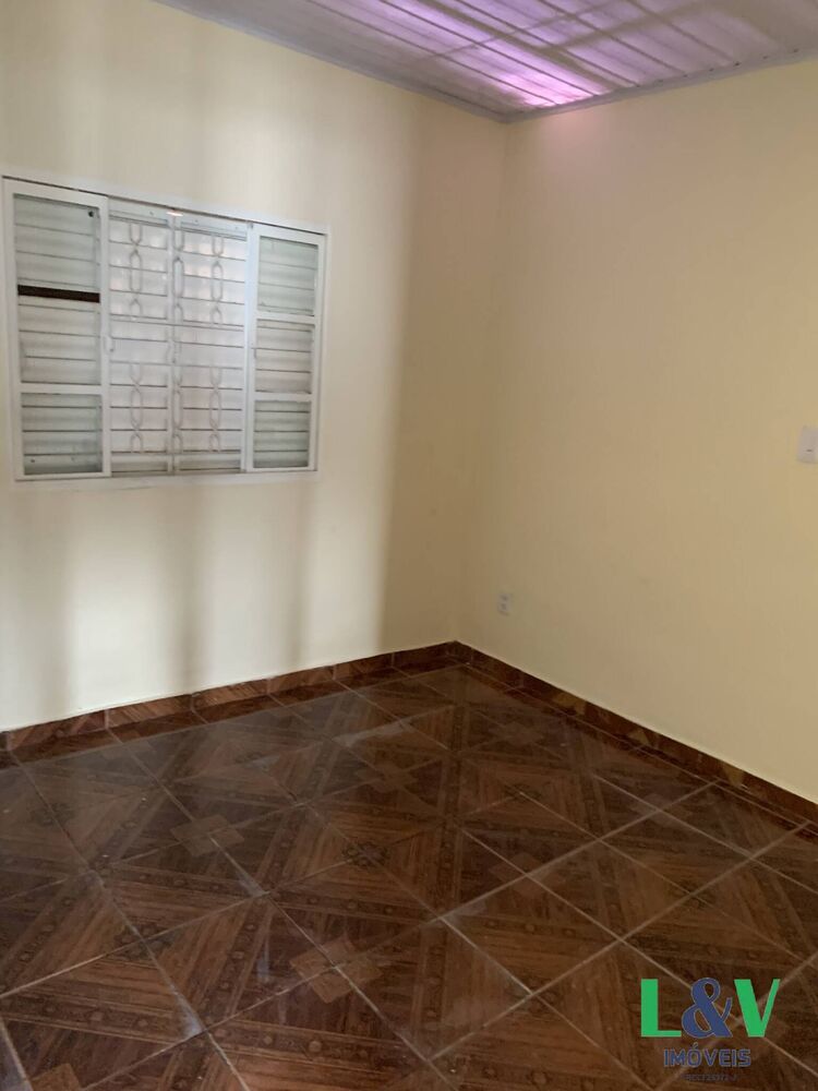 Casa para alugar com 2 quartos, 60m² - Foto 3