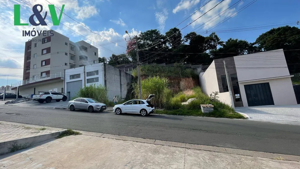 Loteamento e Condomínio, 250 m² - Foto 1