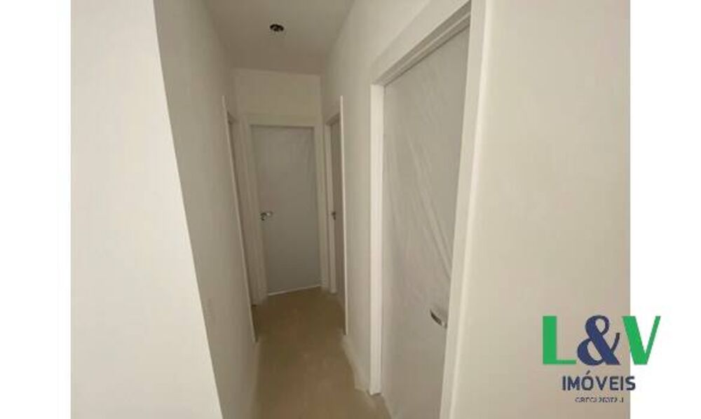 Apartamento à venda com 3 quartos, 67m² - Foto 3