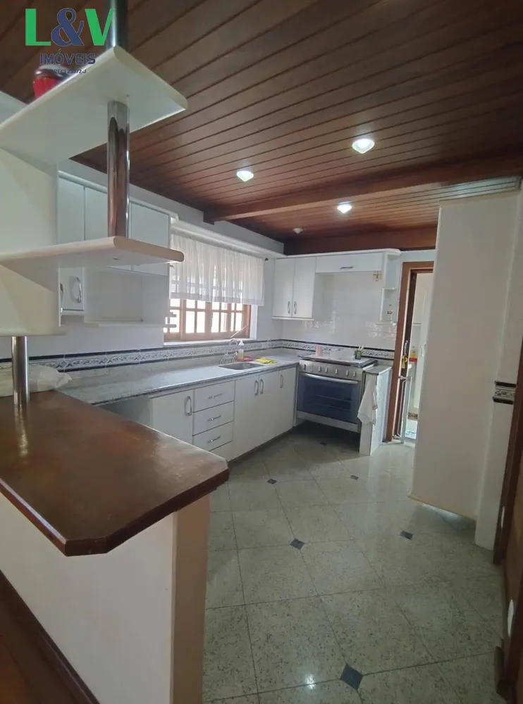 Casa, 3 quartos, 245 m² - Foto 10