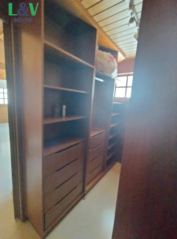 Casa, 3 quartos, 245 m² - Foto 4
