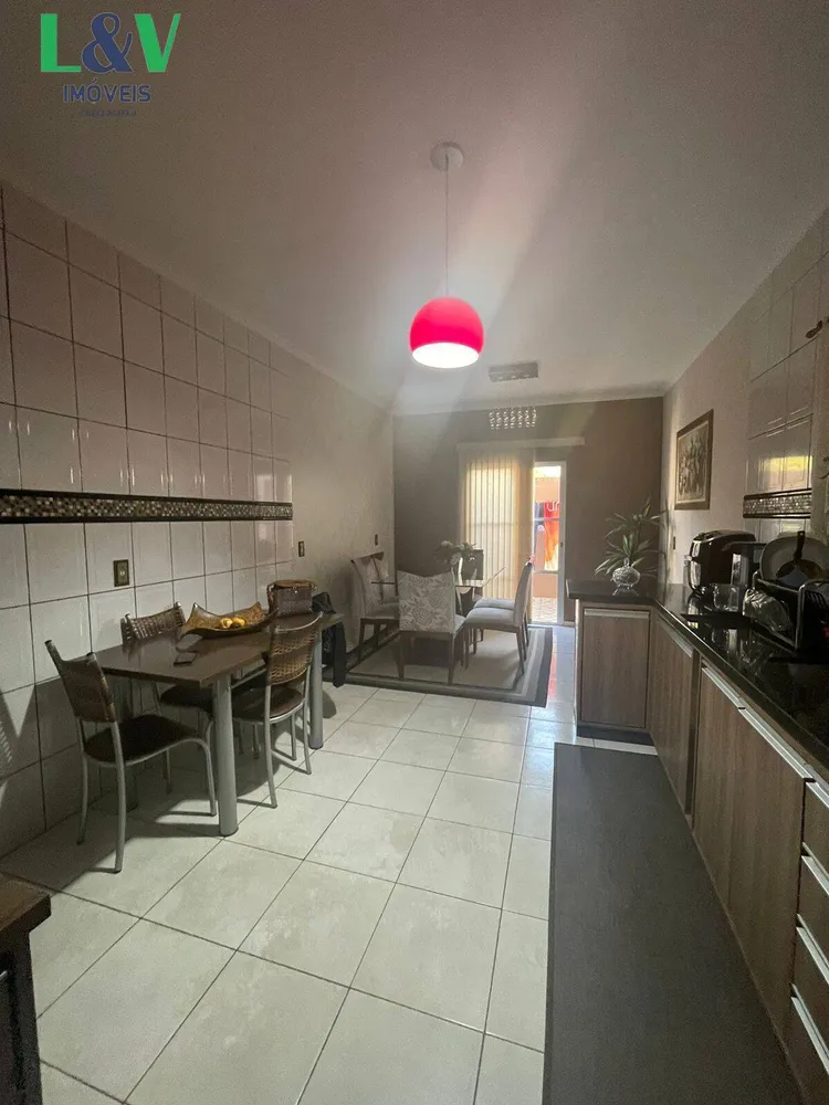 Casa, 3 quartos, 182 m² - Foto 5